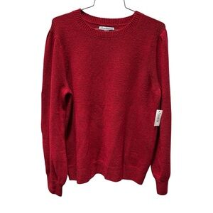 NWT Comfy Classic Women’s Red Sweater Sz L